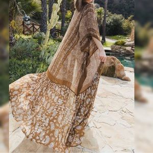 Toffee Maxi Free Flow Paisley Duster Kimono